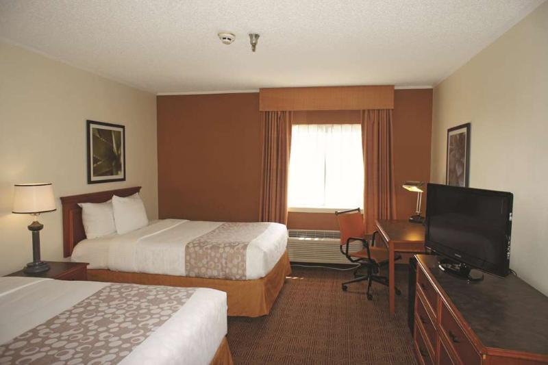 Готель La Quinta By Wyndham Tampa Brandon West Heartland Екстер'єр фото